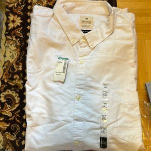 NWT Men’s XXL white shirt.